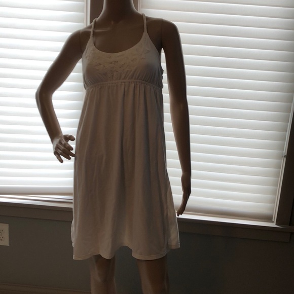 Sundress - Picture 2 of 6